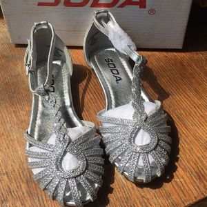 Mayra silver girls flat